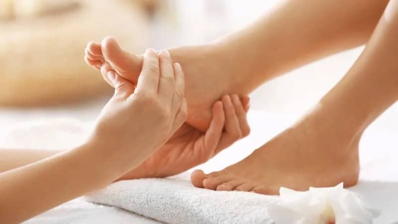 spa Cô Hai với liệu trình massage chân phục hồi năng lượng