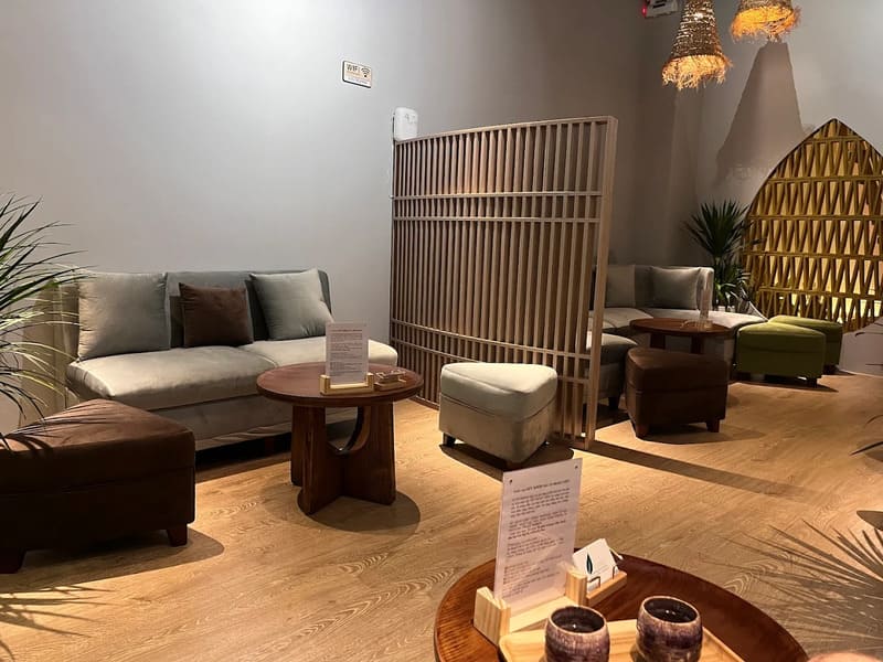 lá trà là địa chỉ massage cổ vai gáy tphcm uy tín