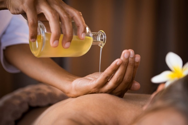 Nên nắm vững những điều cần biết để mát-xa trị liệu an toàn và hiệu quả