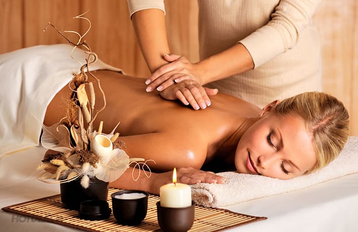 Massage bấm huyệt – giải pháp thư giãn & giảm đau tự nhiên