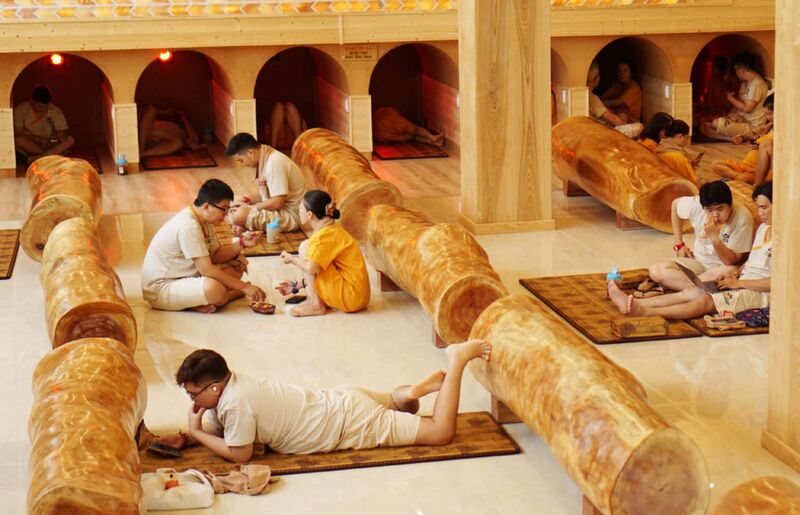 Không giãn thư giãn tại Golden Lotus Healing