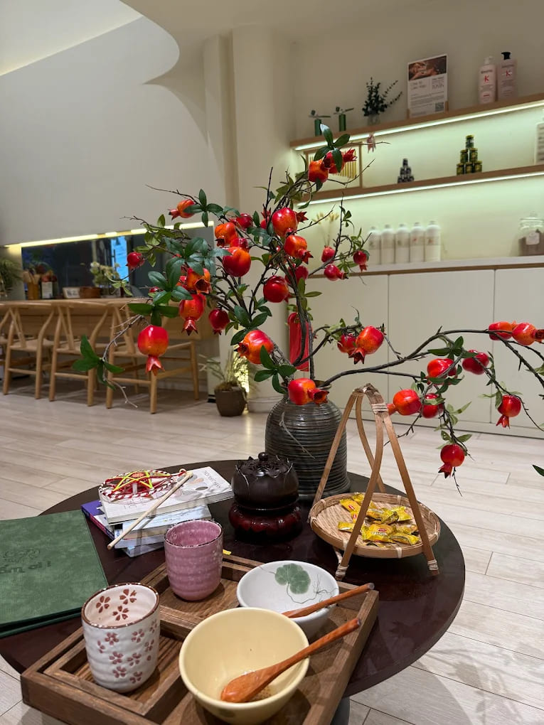 Tấm Ơi Spa quận 1 nổi tiếng vì liệu trình mát-xa cổ vai gáy bài bản
